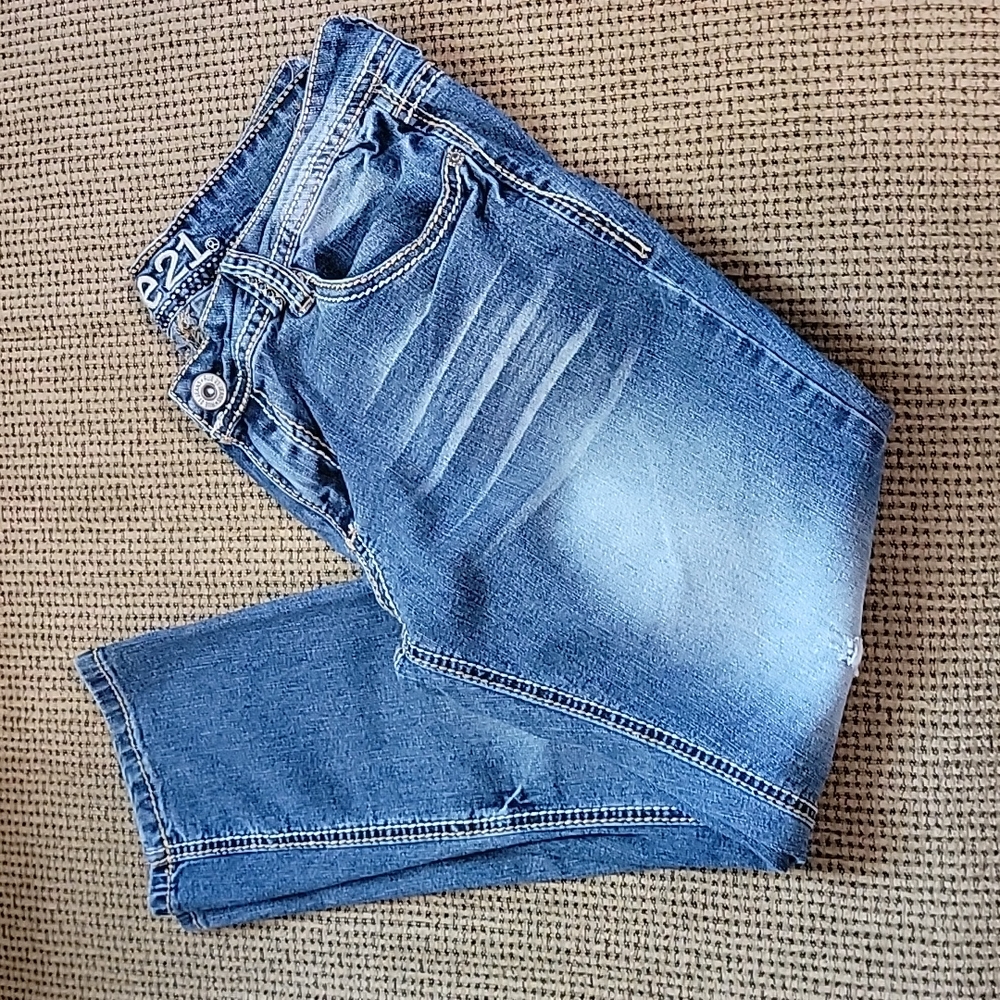 Rue 21 Capris, size 9/10